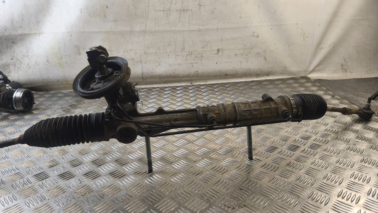 Boîter direction Boîter direction CITROEN BERLINGO II 1.6HDi 2008r