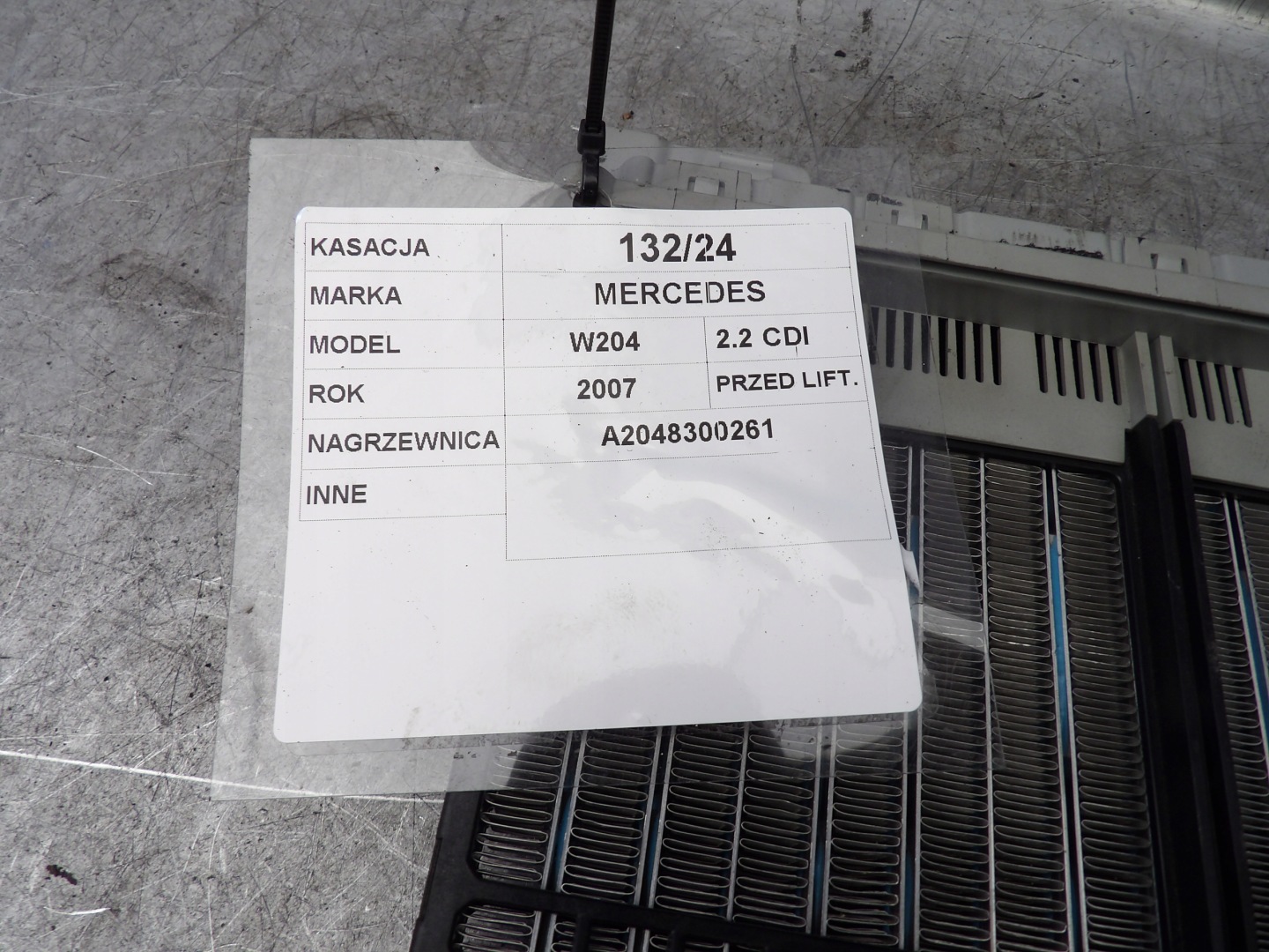 Mercedes W204 heater electrical A2048300261 E1951002 BEHR