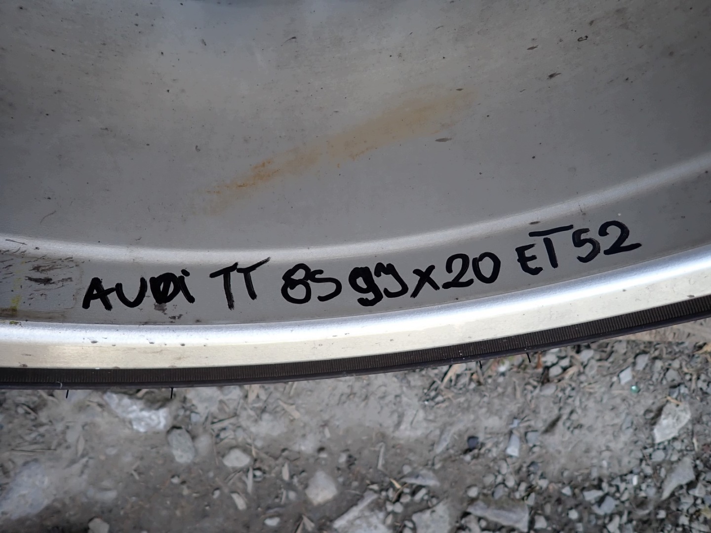 disk hliníkový AUDI TT RS 8S 2014- 20'' 9J 5x112 ET 52 8S0601025S