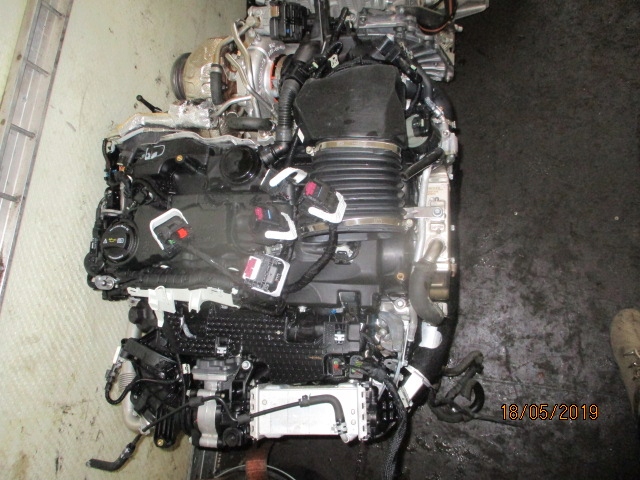 engine complete MERCEDES 654920 4XMATIC 25 TYSKM