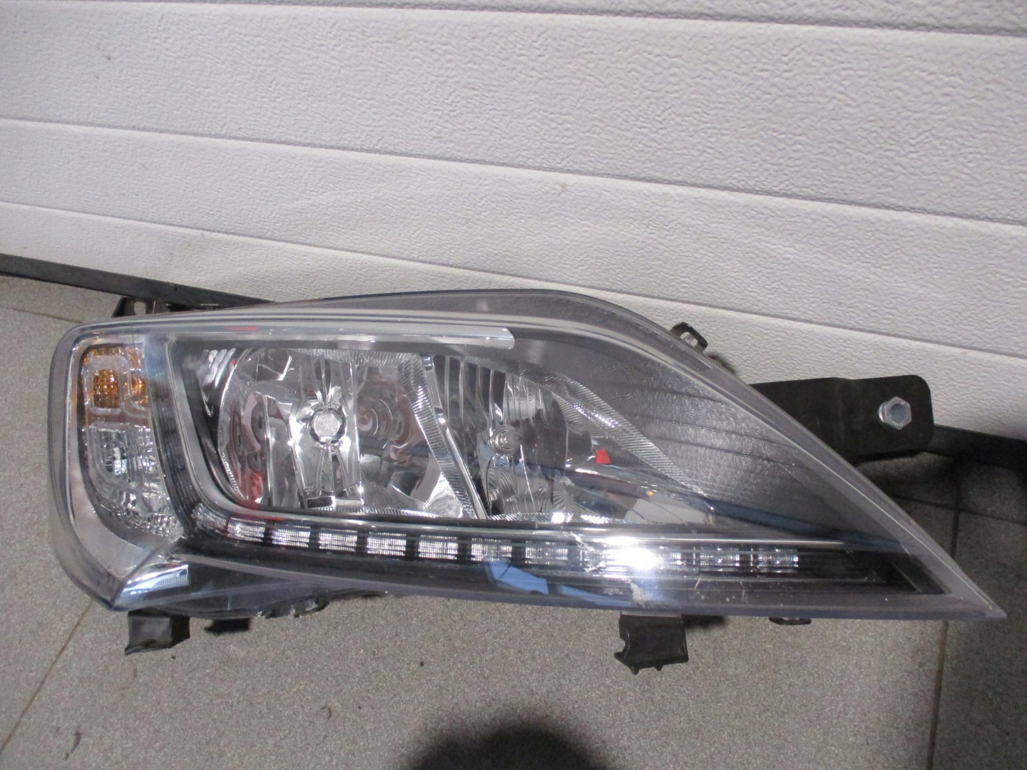 light right front Fiat Ducato Movano Boxer 14r- 1307329528 LED