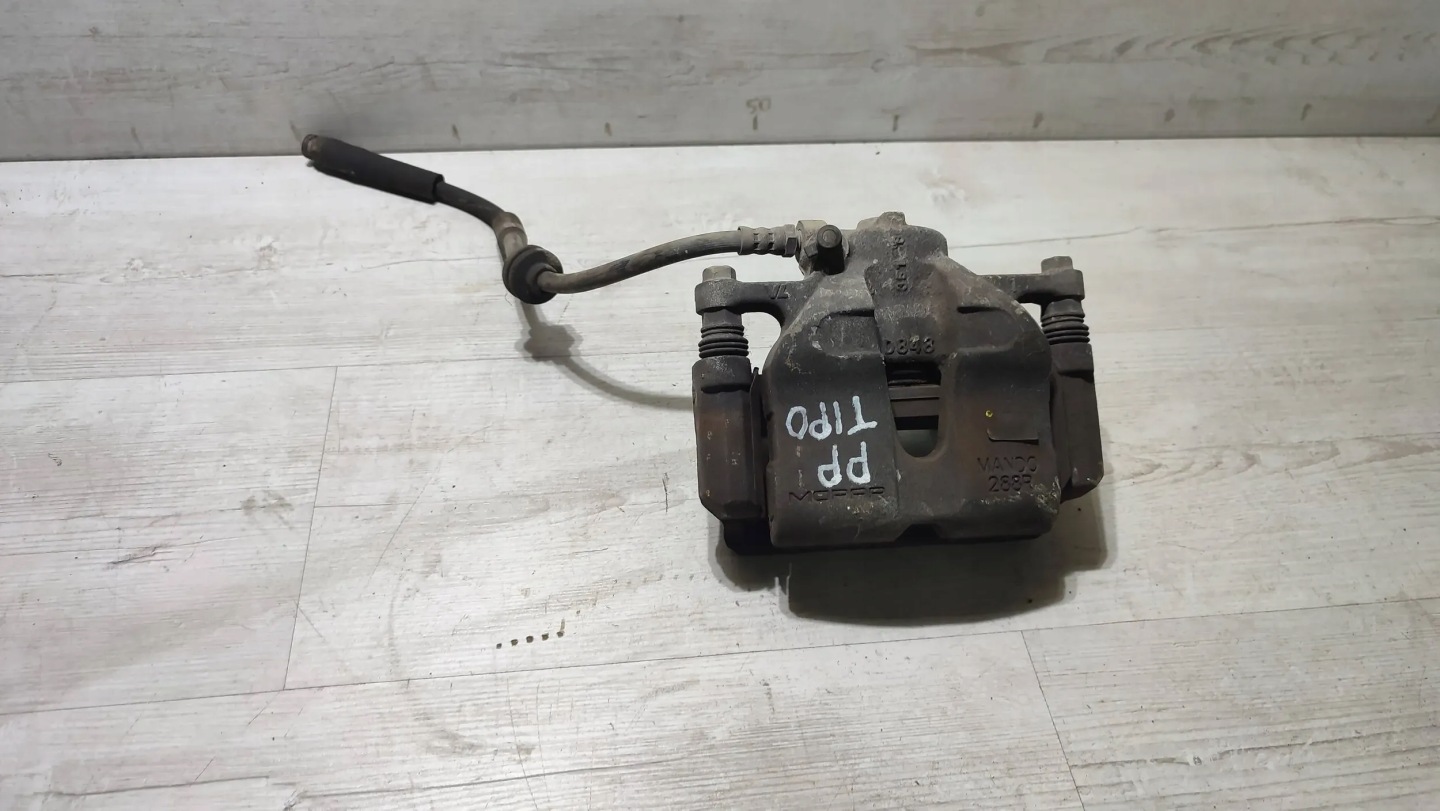 Fiat Tipo II HB 19r. 1.4 front side right caliper