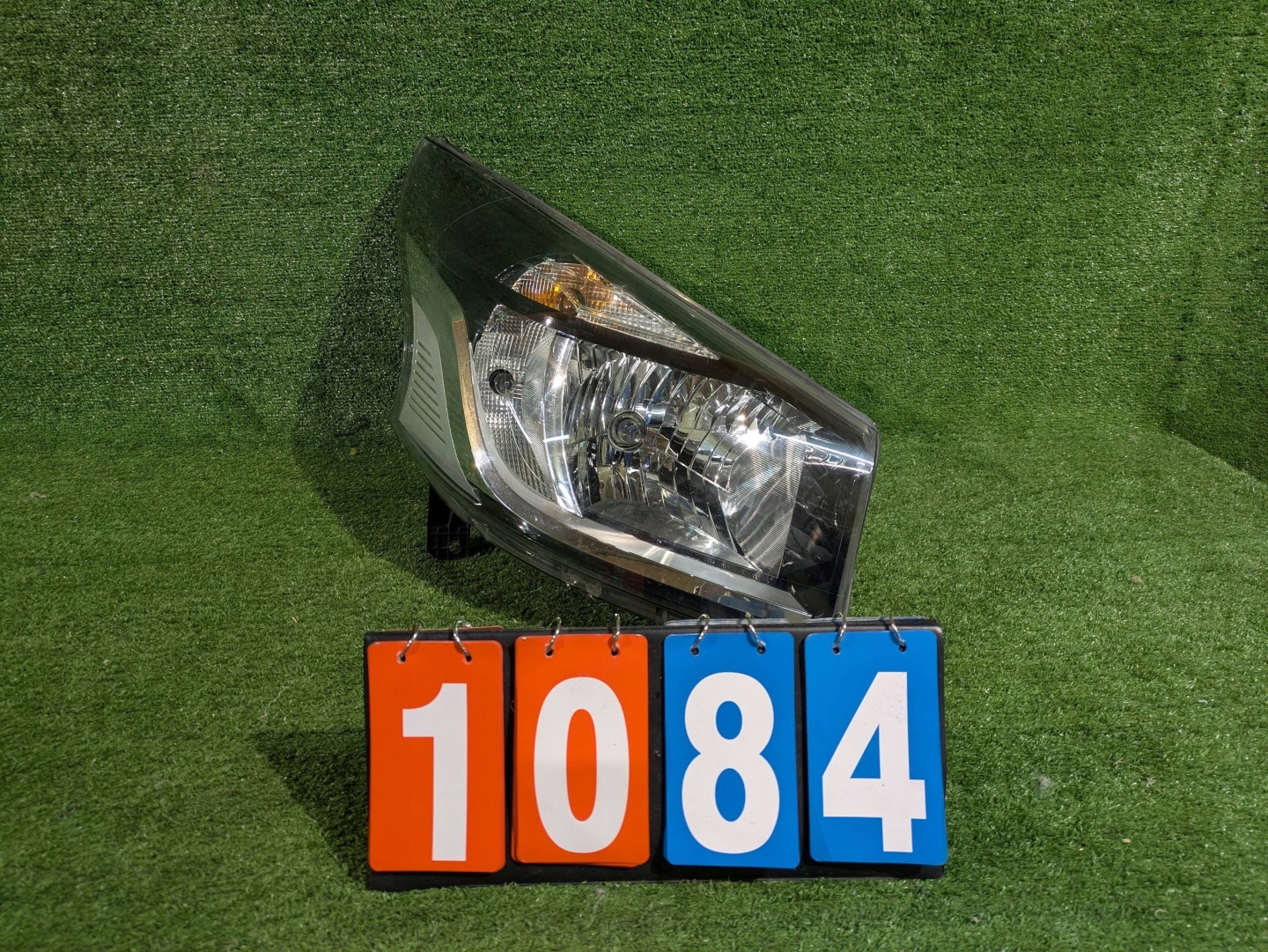 REFLEKTOR Droite Avant RENAULT TRAFIC III NR.1084