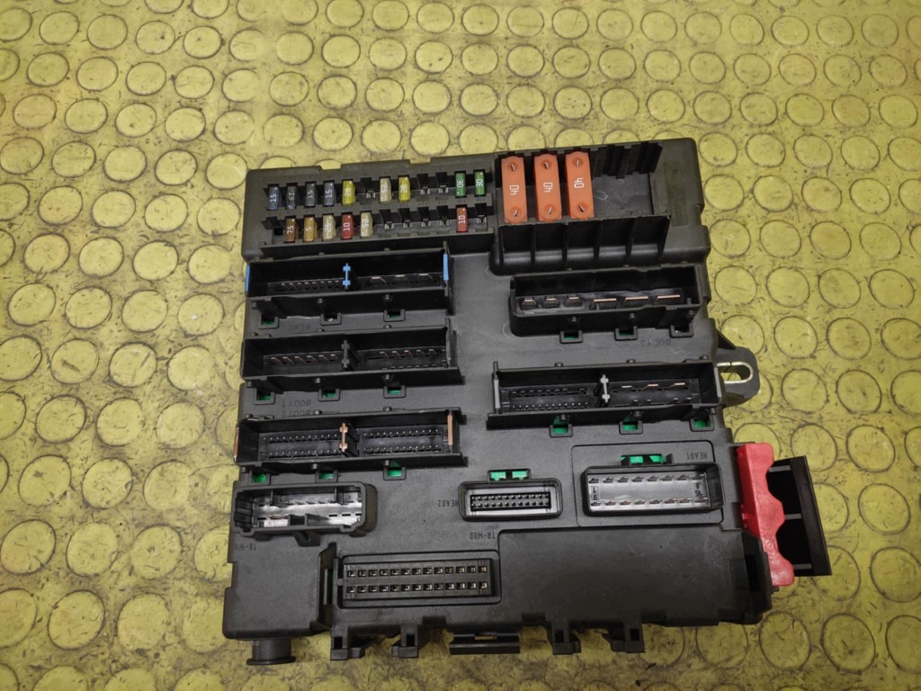 OPEL VECTRA C module compartment BSI 13112914