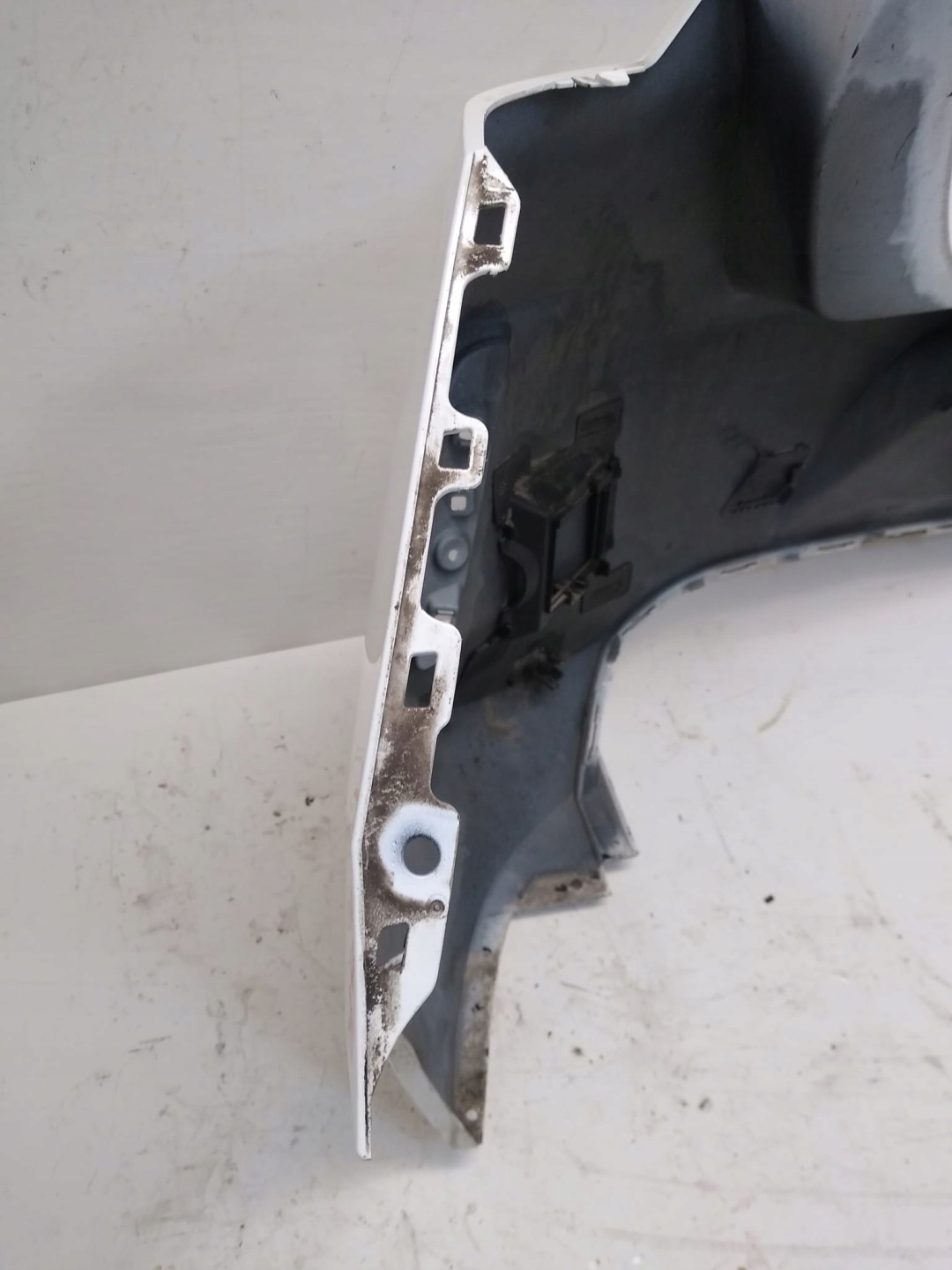 OPEL ASTRA VI 6 L HB 22-> bumper rear part rear PDC
