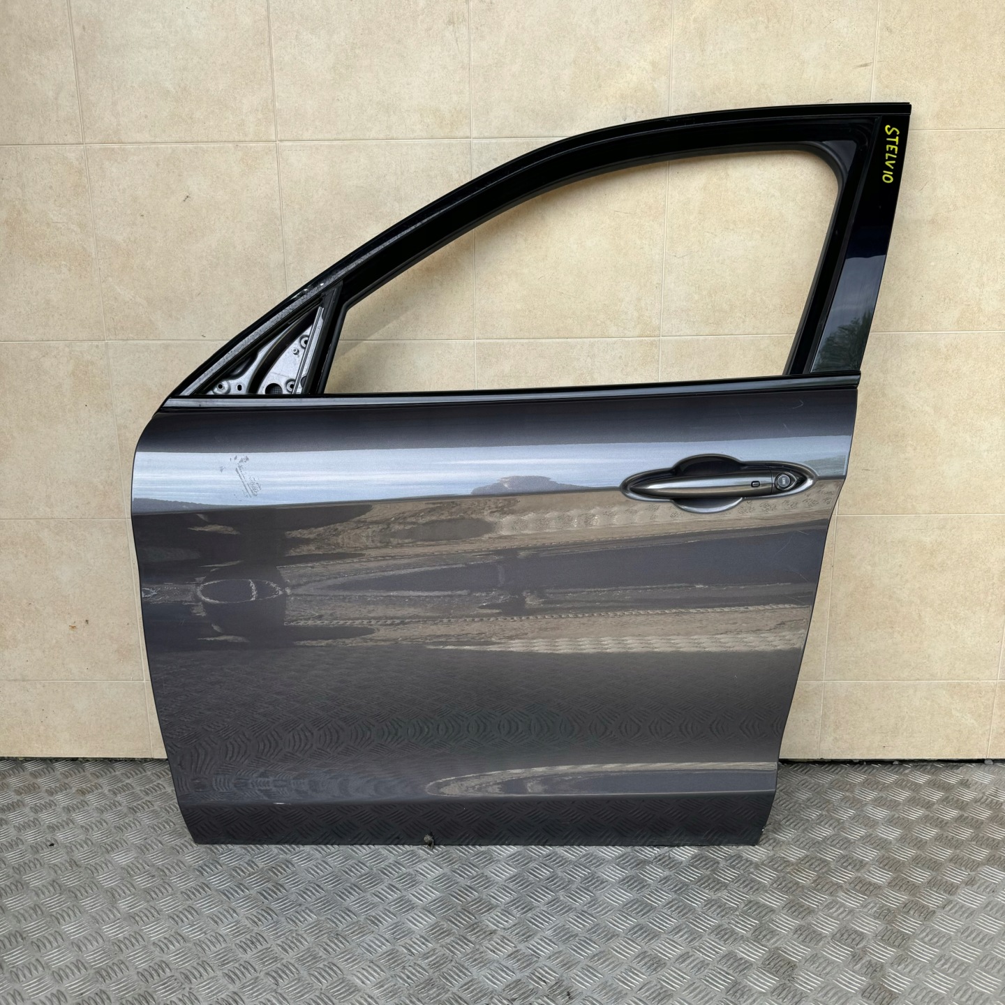 door front left ALFA ROMEO STELVIO 2017 ROK