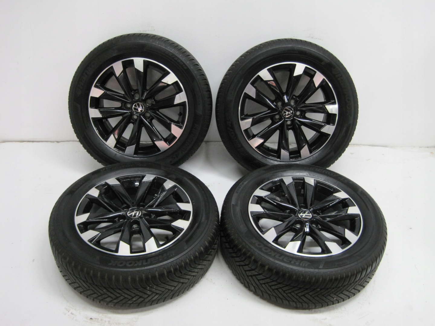 wheels discs tyres VW T-CROSS 2GM R16 M+S