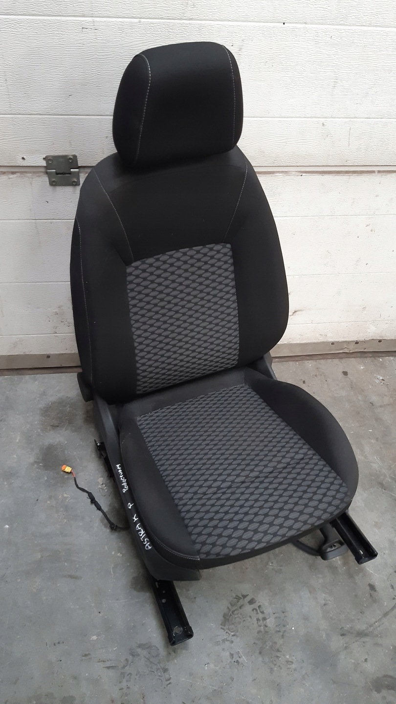 Sièges grzane kpl Opel Astra K