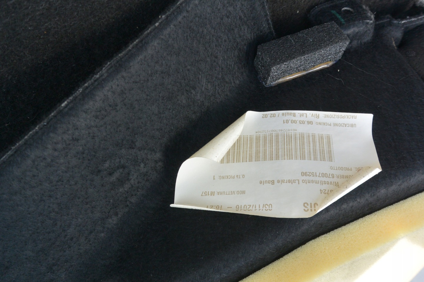 boot upholstery left MASERATI GHIBLI III