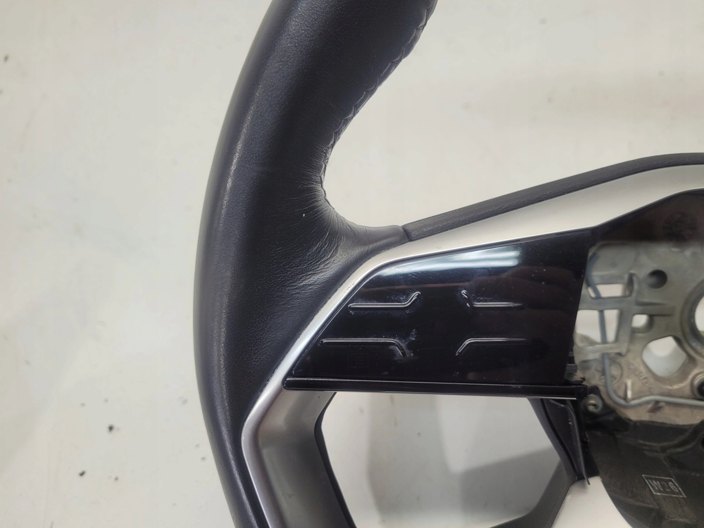 steering wheel, leather MULTIFUNKCJA DOTYKOWA AUDI Q4 E-TRON 89A419091E