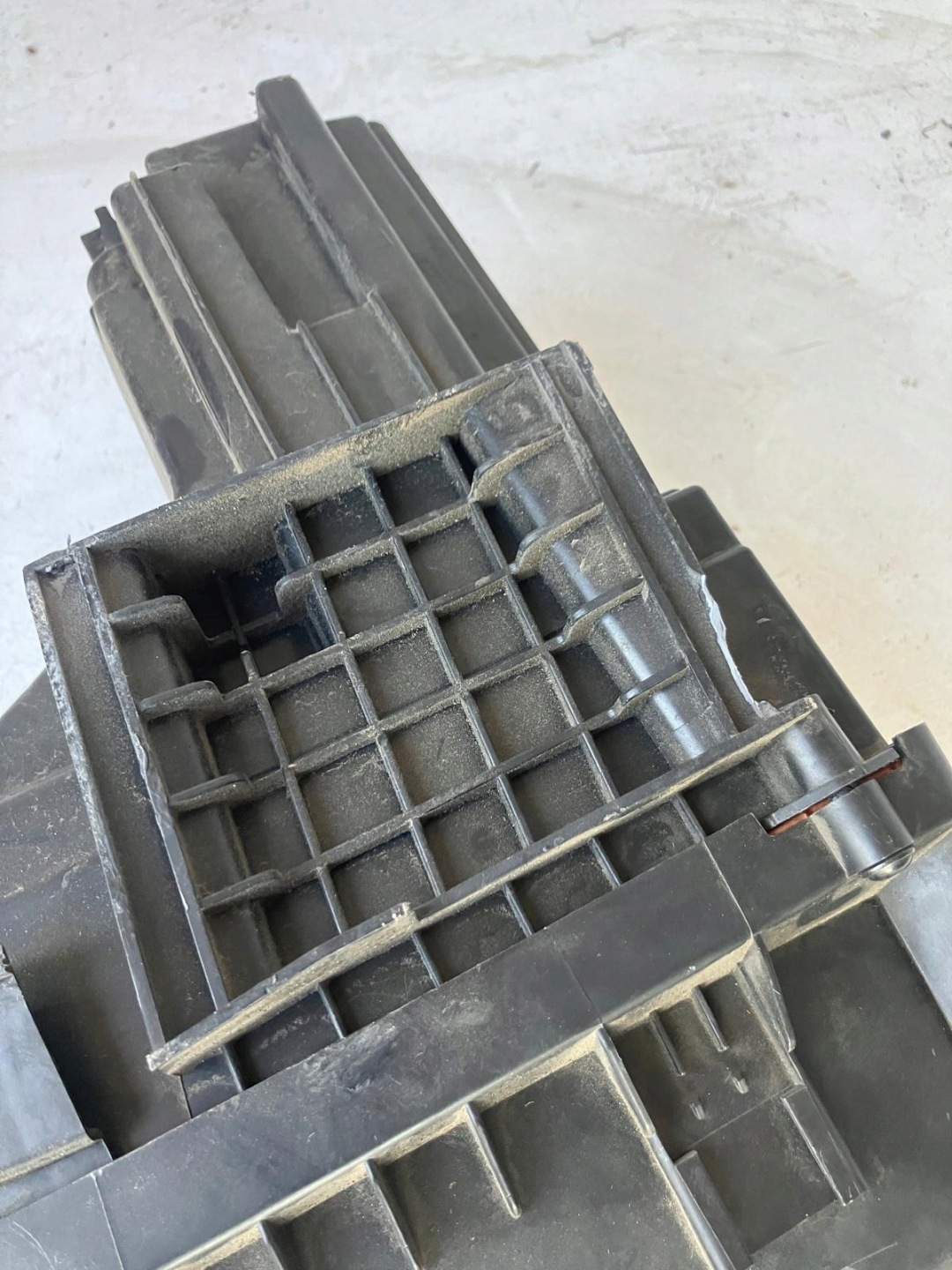 Gehäuse filter luft PEUGEOT 508 2.2 HDI 9673047380