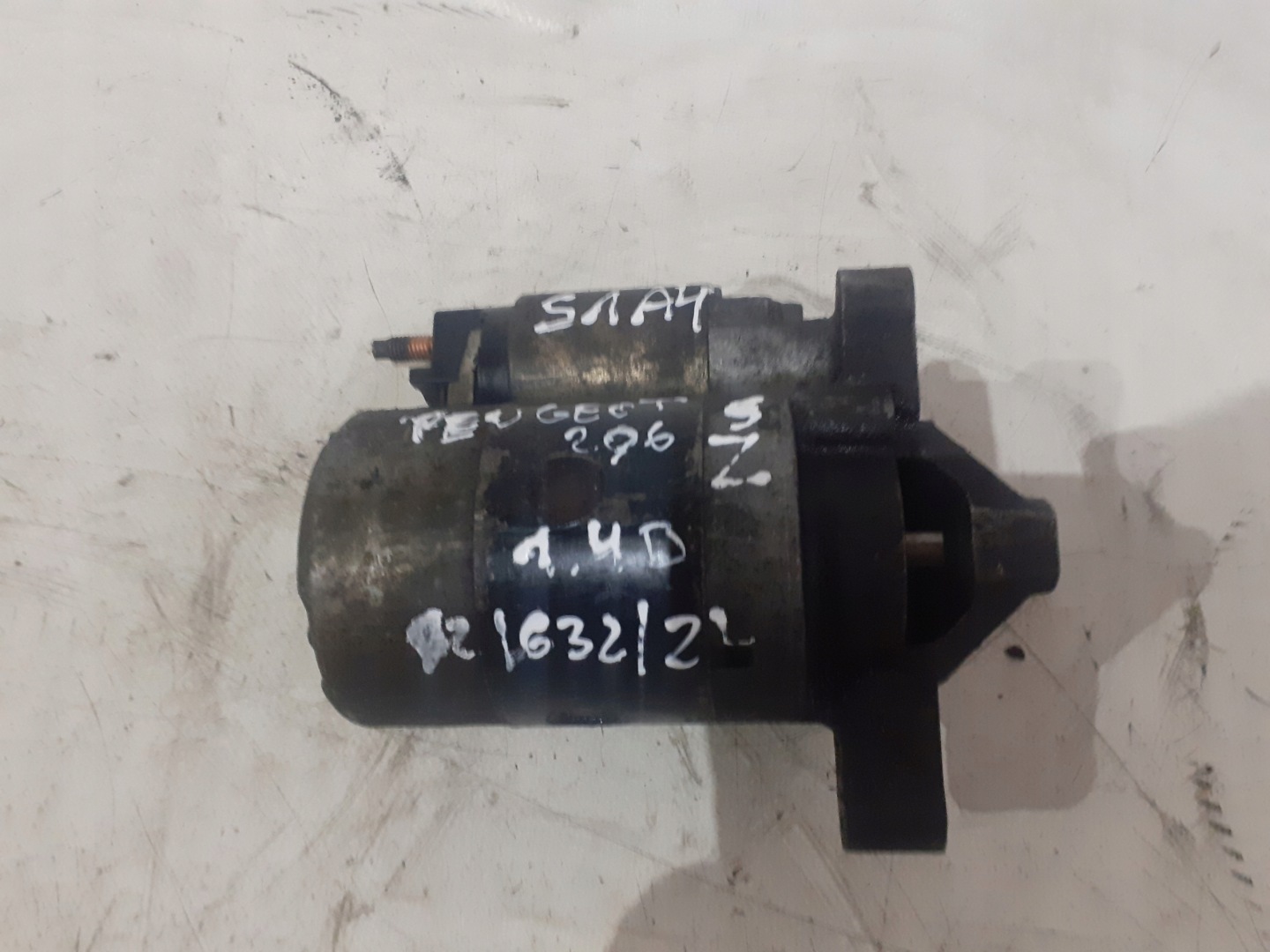 starter Peugeot 206 1.4 8V 9z