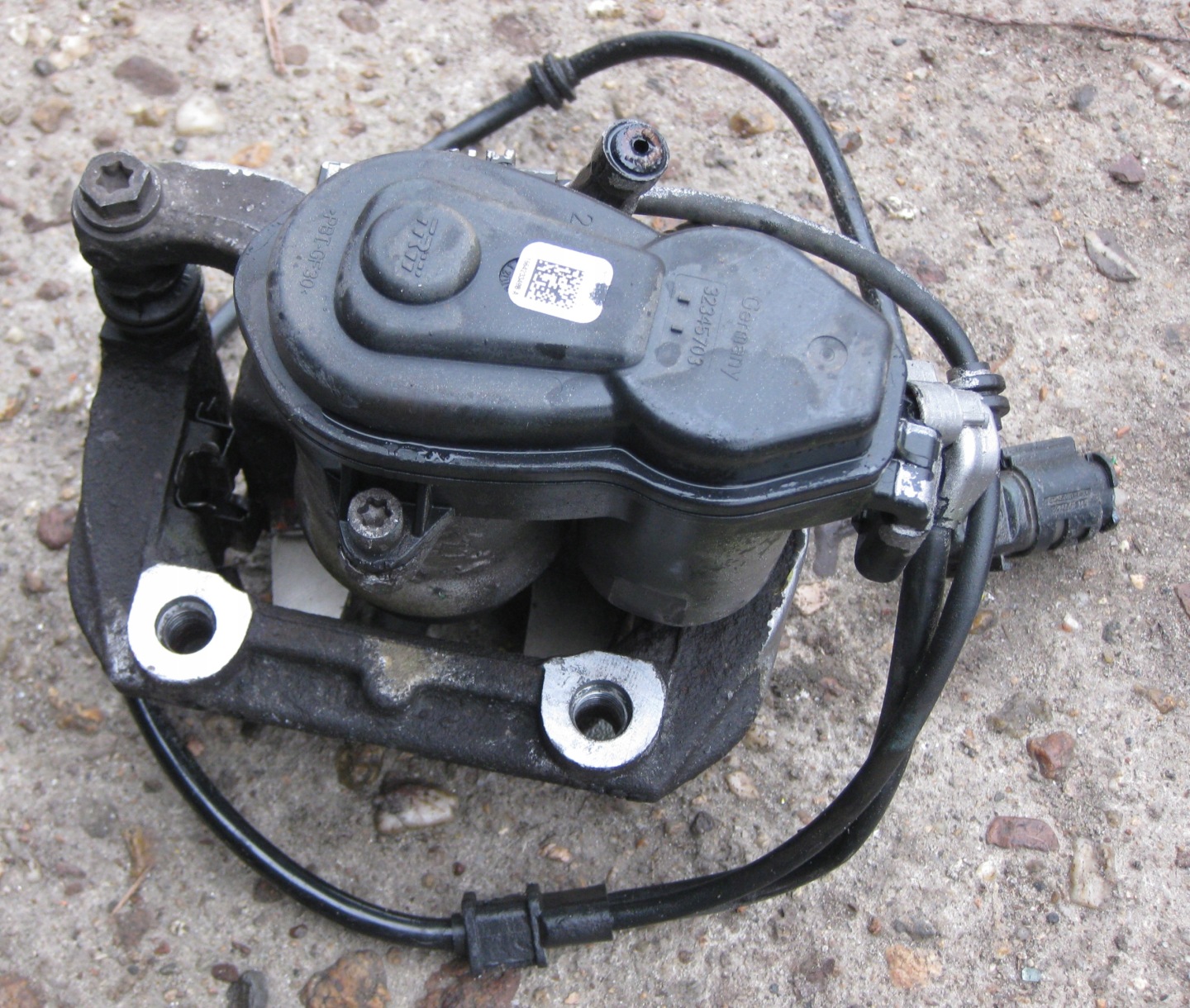 MERCEDES ML W166 3.0 CDI 12R caliper brake right rear part