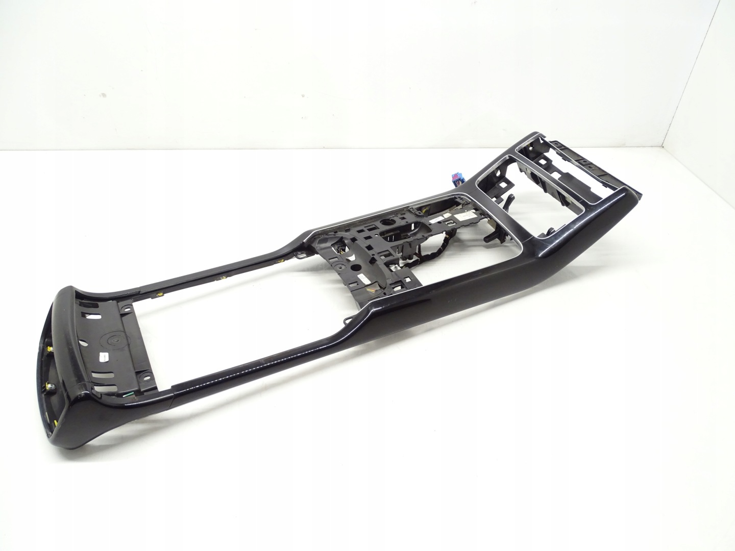DEKOR TUNEL central AUDI A8 DS8 D4