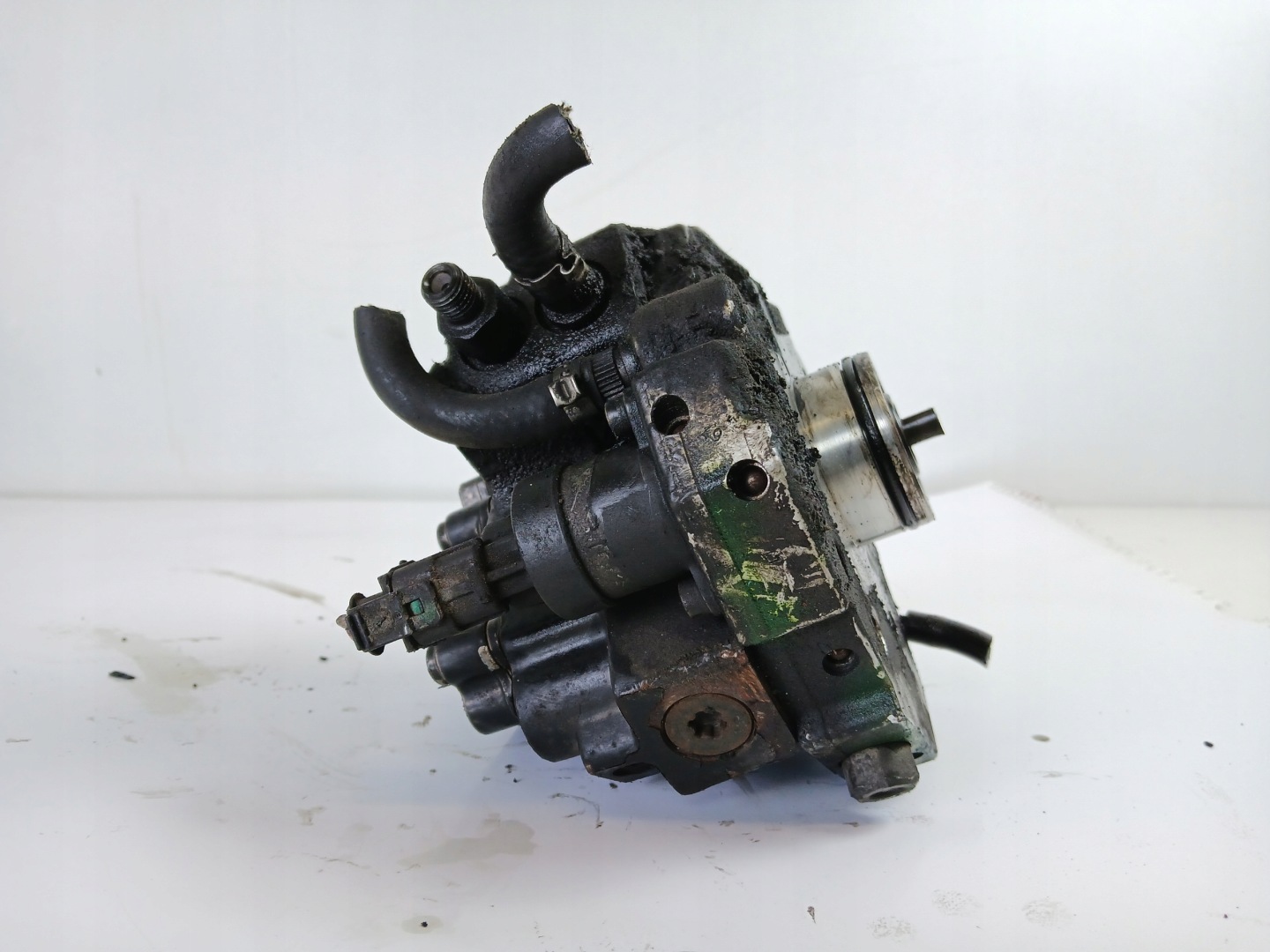 VOLVO S60 und V70 II S80 2.4 D Einspritzpumpe 8689590