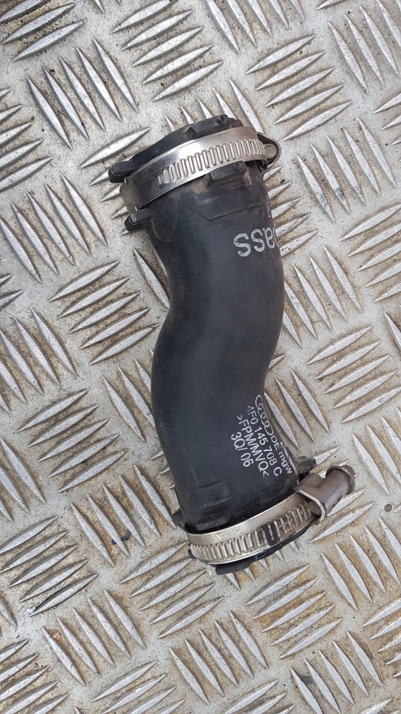AUDI A6 C6 4F 3.0 TDI prijenos cijev crijevo interkulera 4F0145708C
