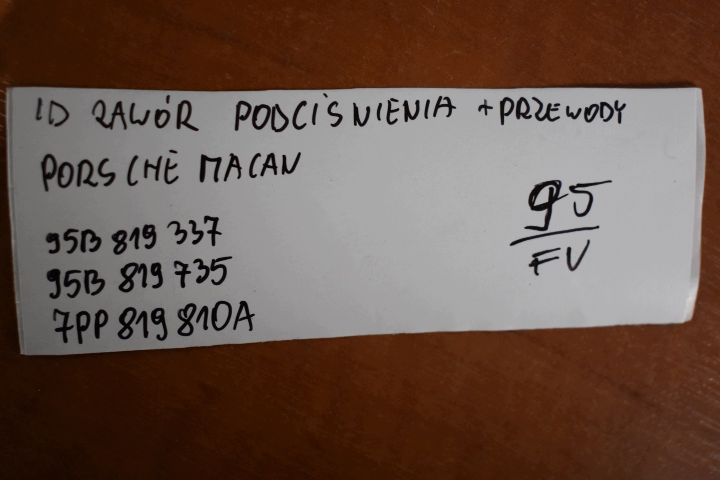 savršeno stanje ventil vakum + crijeva PORSCHE MACAN