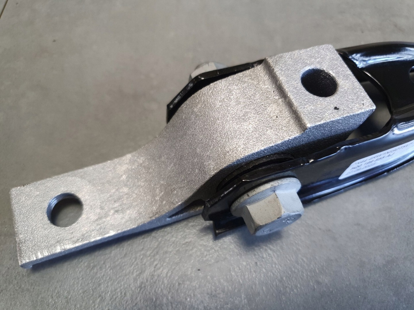Cupra Leon IV holder gearbox mount 5Q0199855AJ