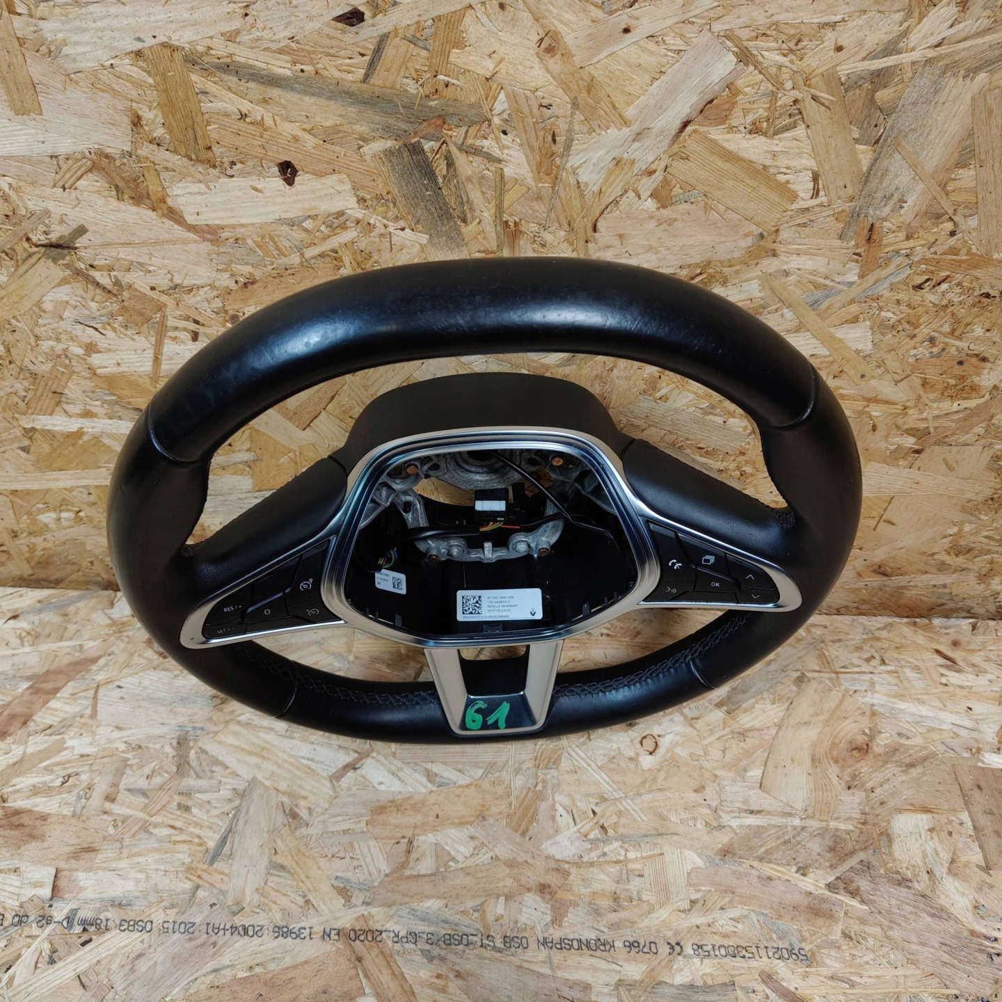 lenkrad Renault Clio V 484000642R