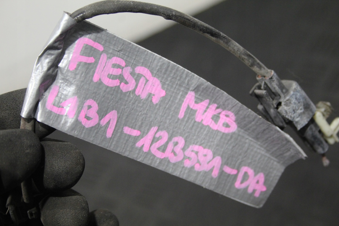 SENSOR TEMPERATURY GASE FIESTA MK8 L1B1-12B591-DA