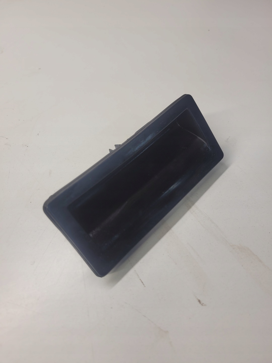 handle bonnet rear part AUDI A4 A5 A6 Q5 5N0827566T