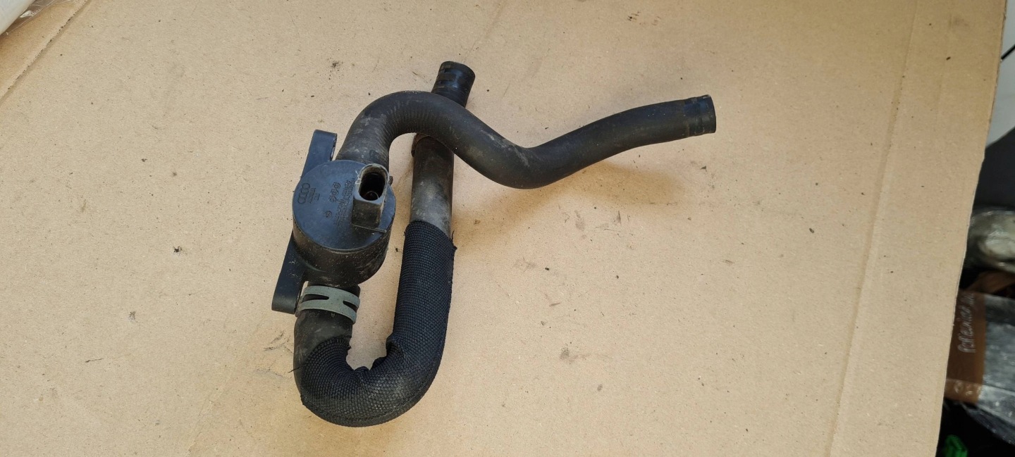 Q5 80A elektroventil pumpa vode 4H0121671D A7 4G A4 B8 8W A6 C7 A7