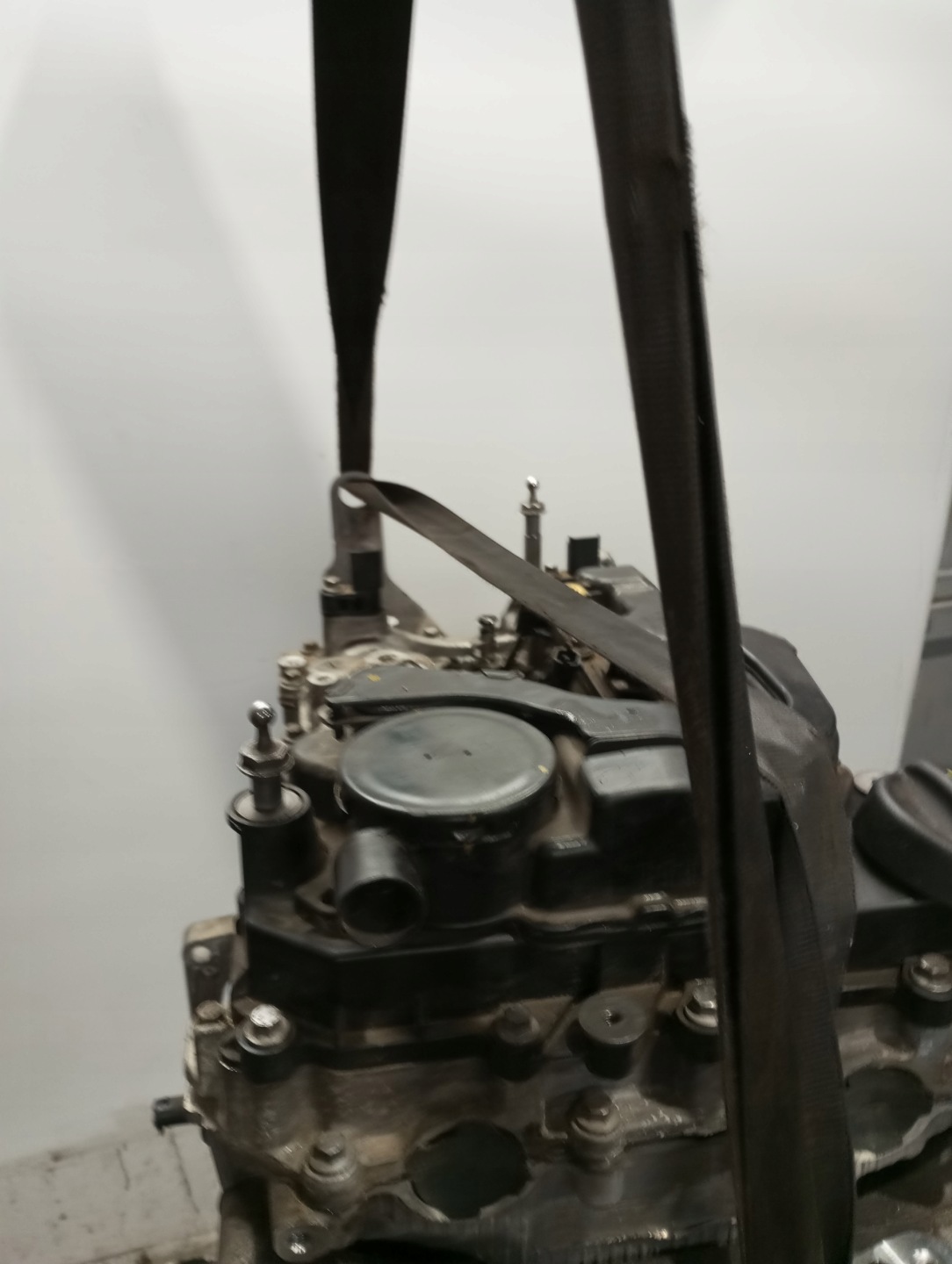 engine MOTOR pillar PEUGEOT CITROEN OPEL 1.2 THP HN05 10XVAE
