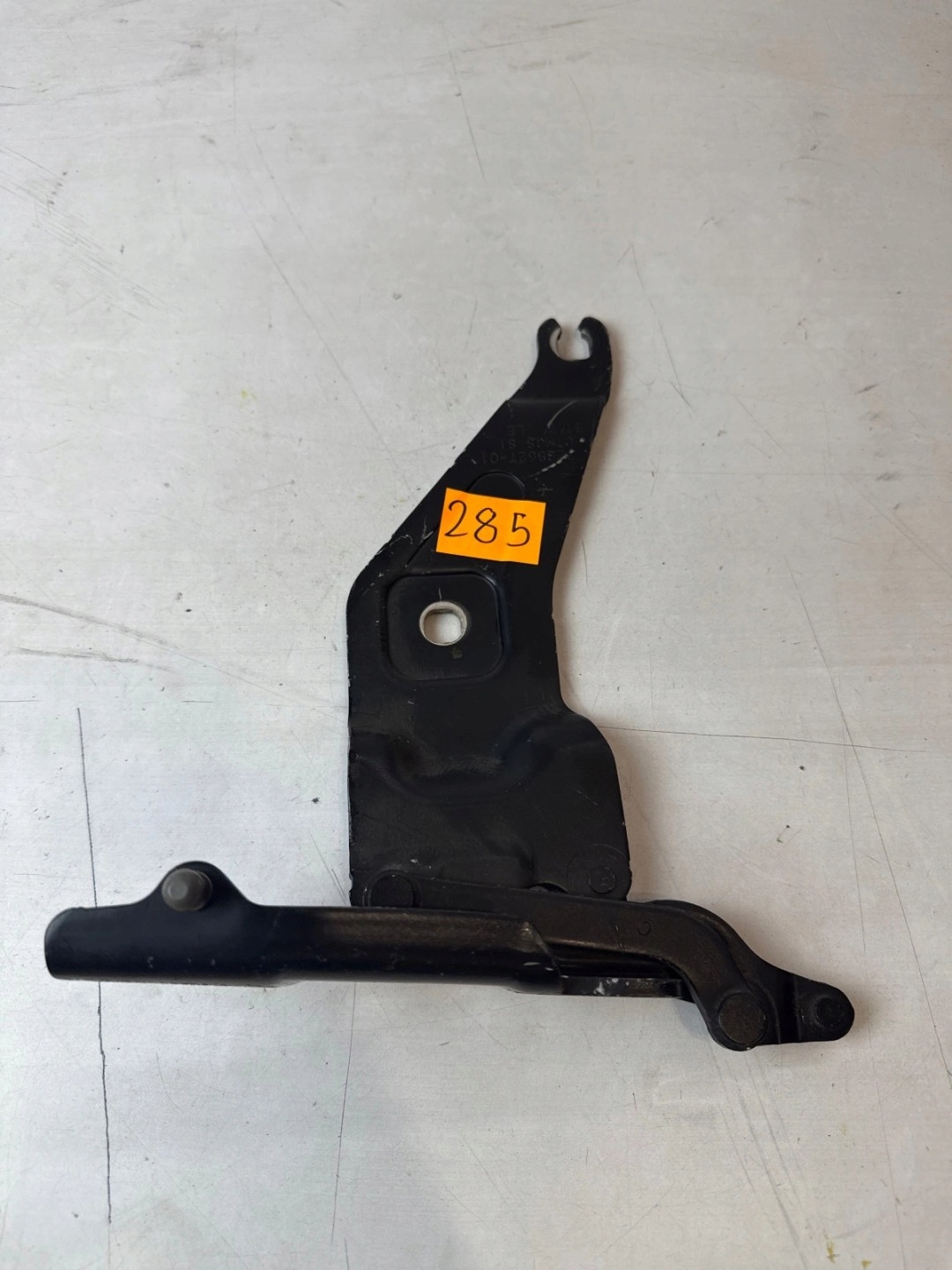 hinge bonnets front front left BMW X5 E70