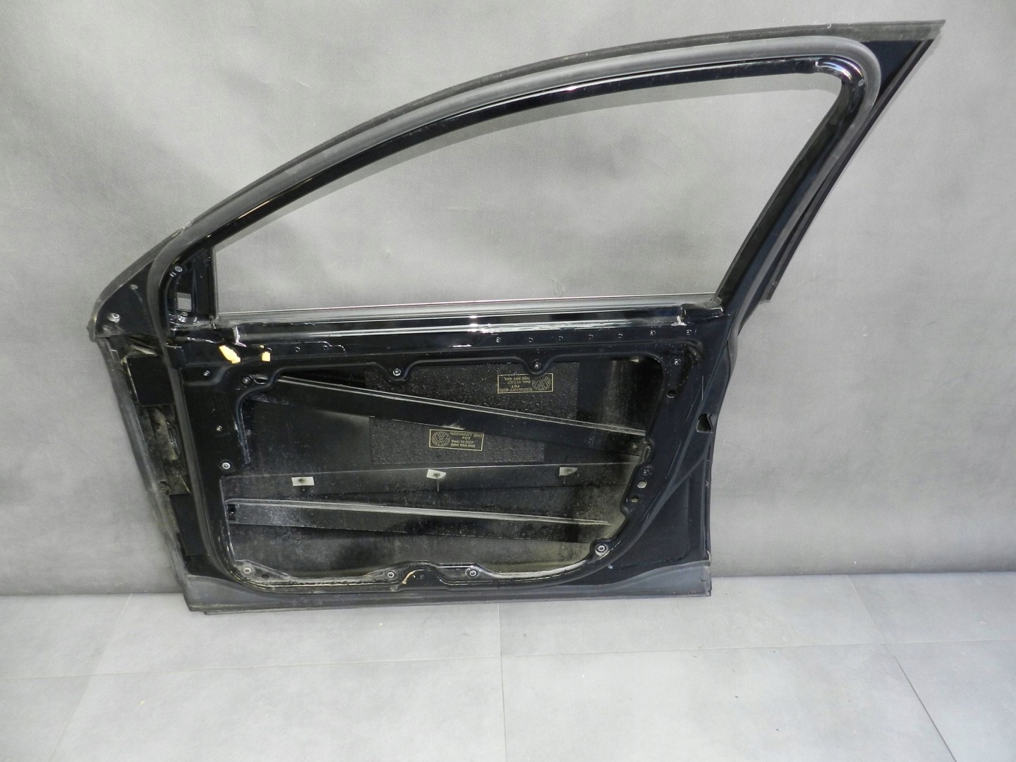 Volkswagen Phaeton door right front 3D0864942 L041