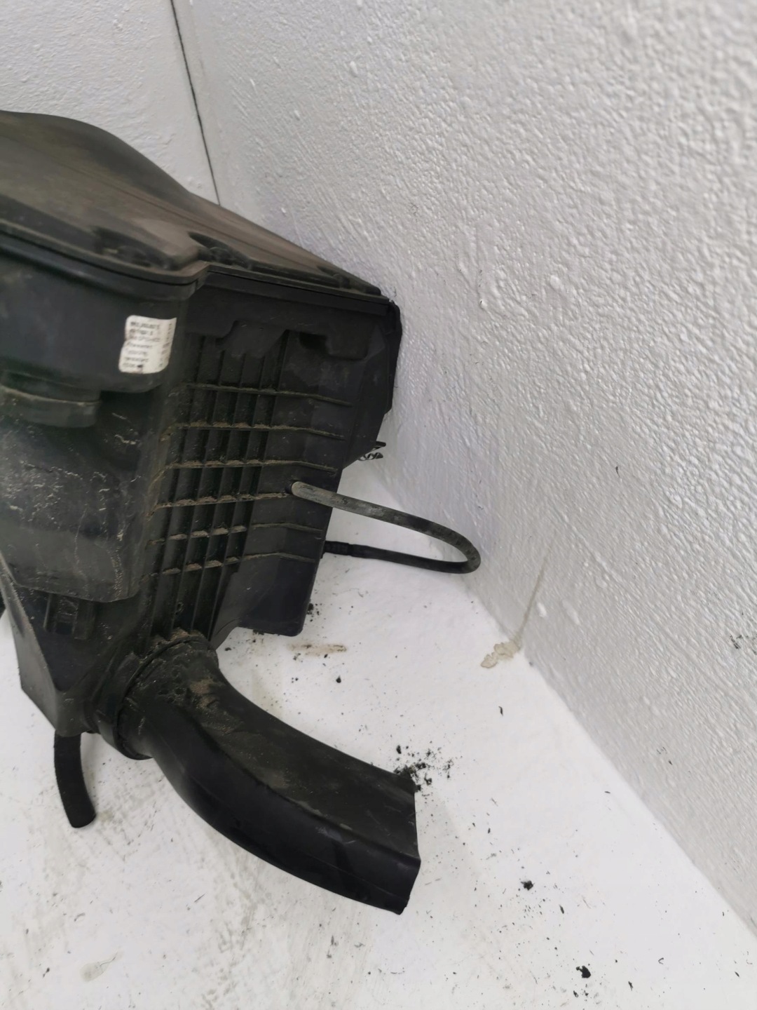 Gehäuse filter luft AUDI A4 B8 2.7 V6 TDI