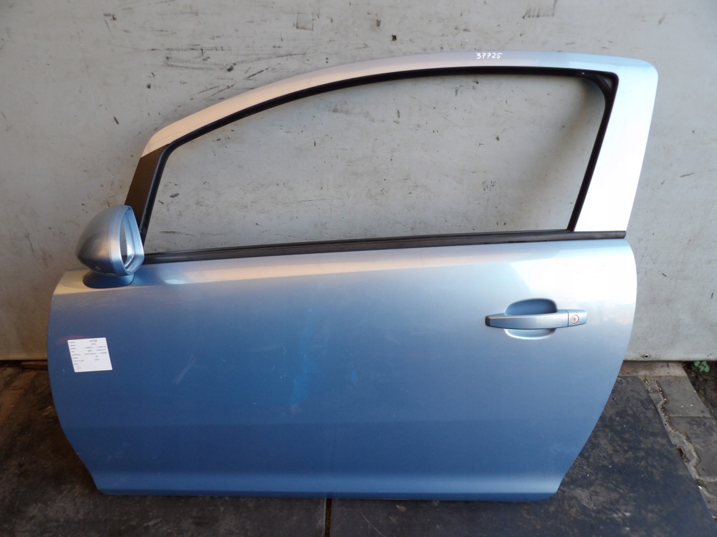 Opel Corsa D door front left HB 3D lak. Z21C