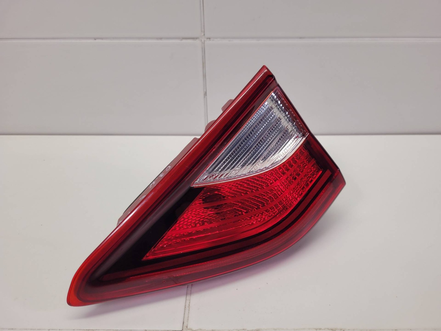 light rear to the bonnet right side Kia Stonic 2018 34764