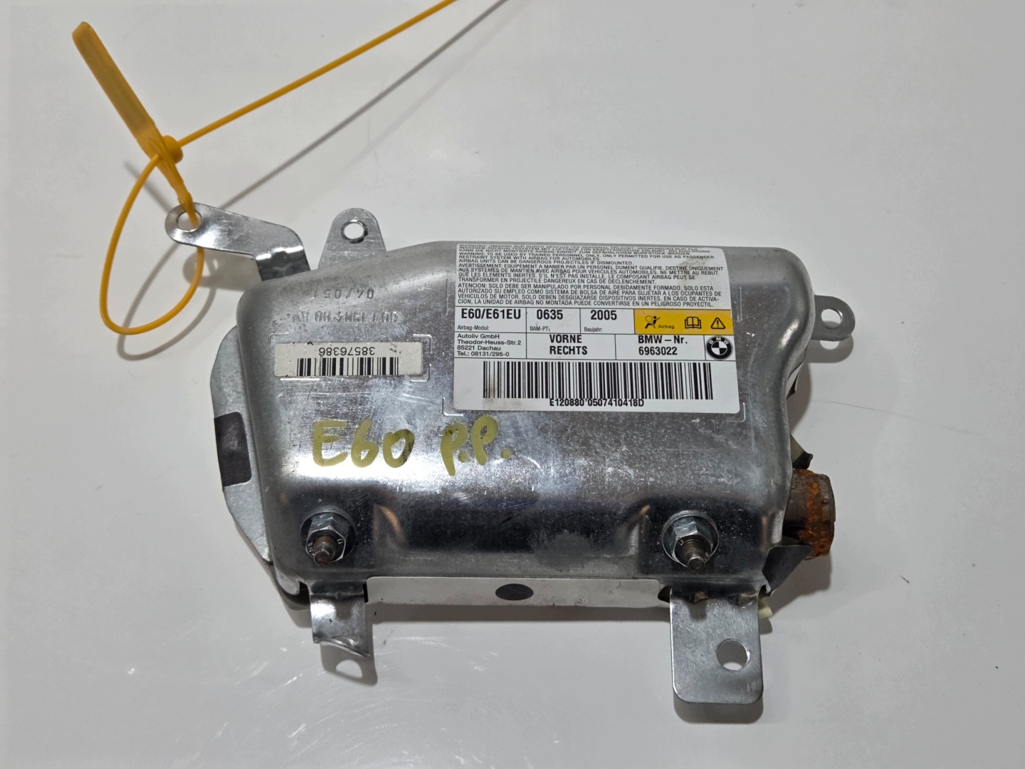 airbag door right front BMW E60 OE 6963022