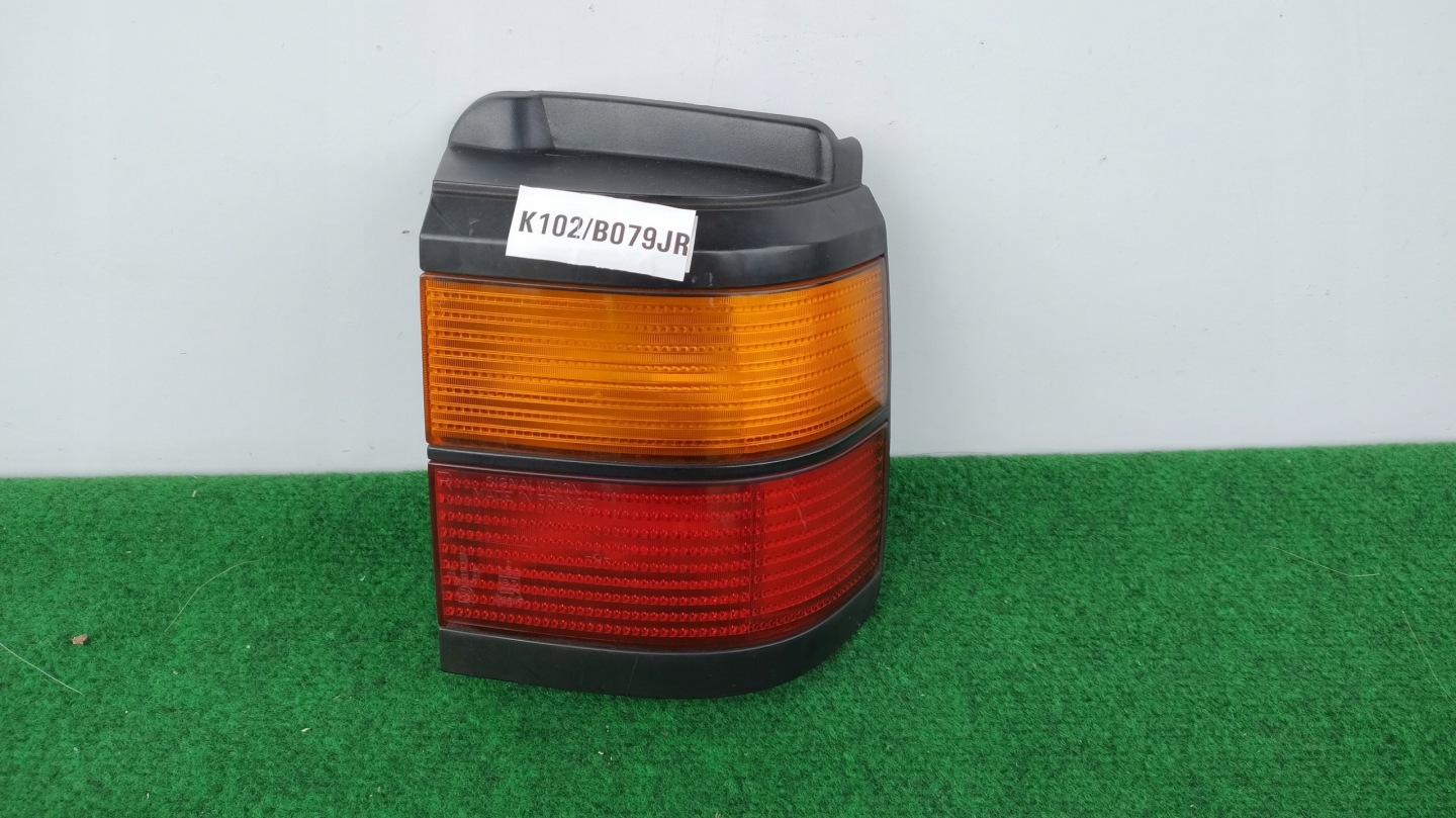 light rear right VOLKSWAGEN PASSAT B4 333945112