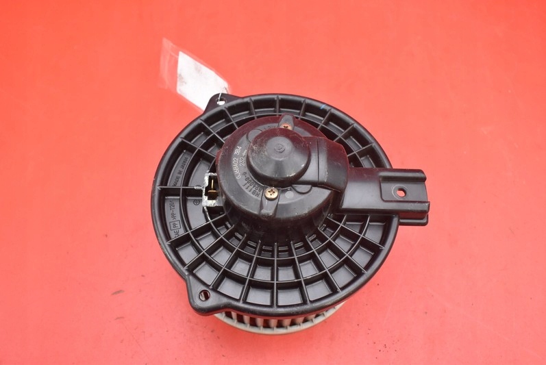 tOPENÍ ventilátor klími EU 894000-0232 MAZDA 6 1 a GG 02-05