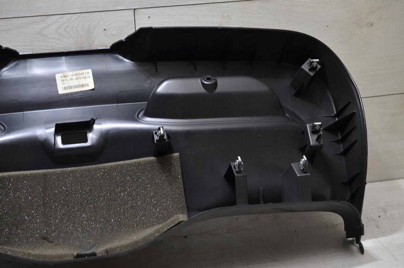 cover upholstery bonnet Volvo V40 II lift