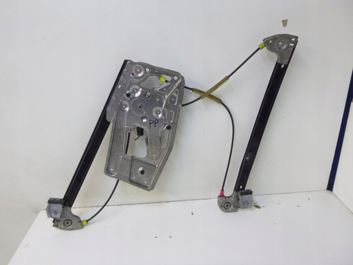MÉCANISME VITRE AVANT DROITE BMW E39 TOURING 98R.