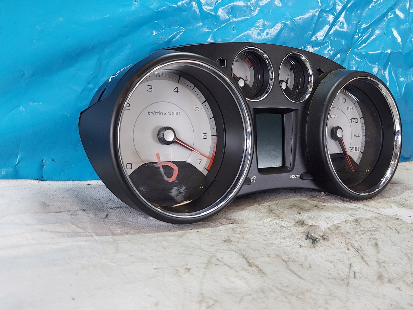 dials clock PEUGEOT 308 1.6 VTI 9665107580