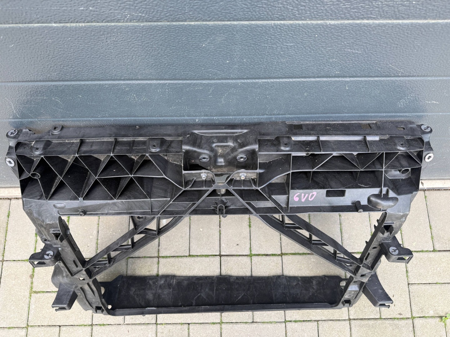 Skoda Fabia 3 6V 15- bar, wall front front