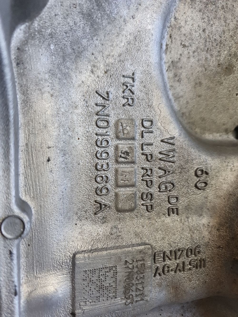 Volkswagen PASSAT CC axle beam front axle beam subframe 7N0199369A