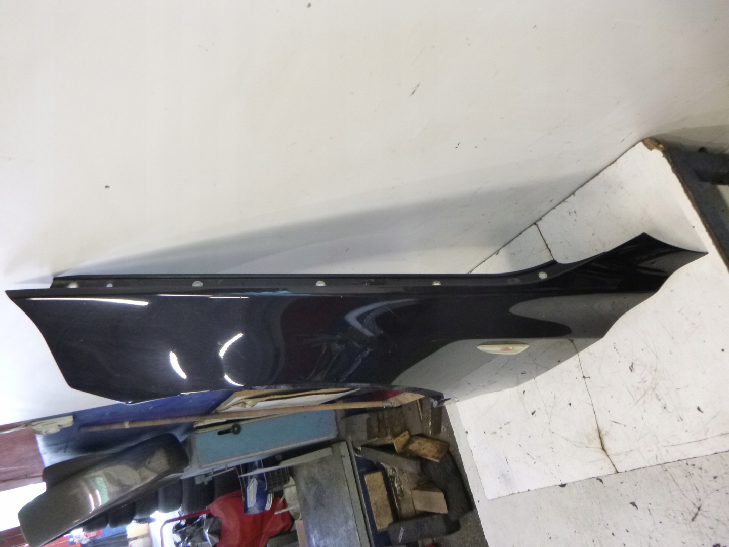 fender left BMW X3 E83 475/9 2008r.