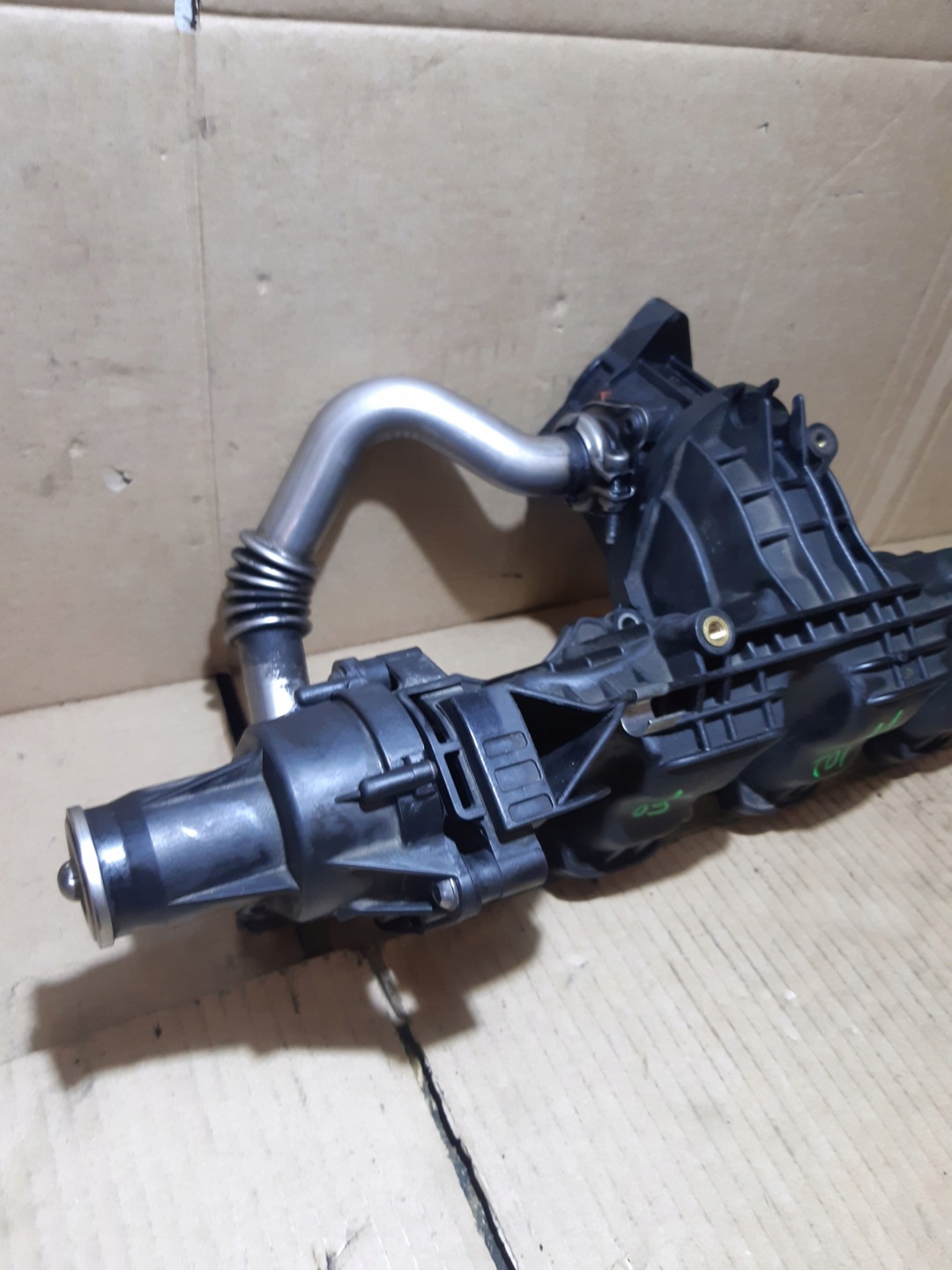 AUDI A1 8X 1.6 TDI intake manifold 03L129711AQ