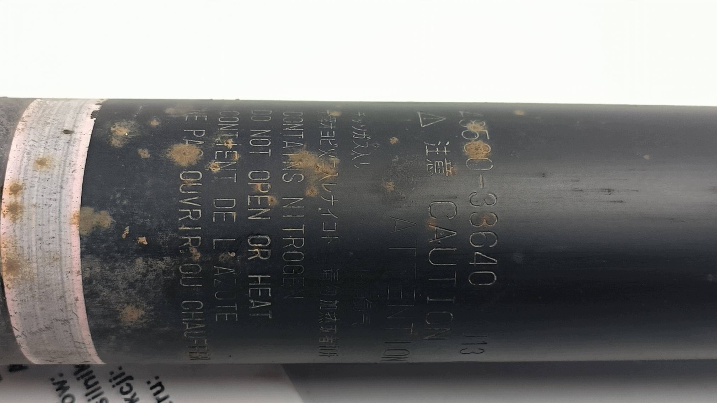 shock absorber right rear part 48530-33640 LEXUS ES300H VII
