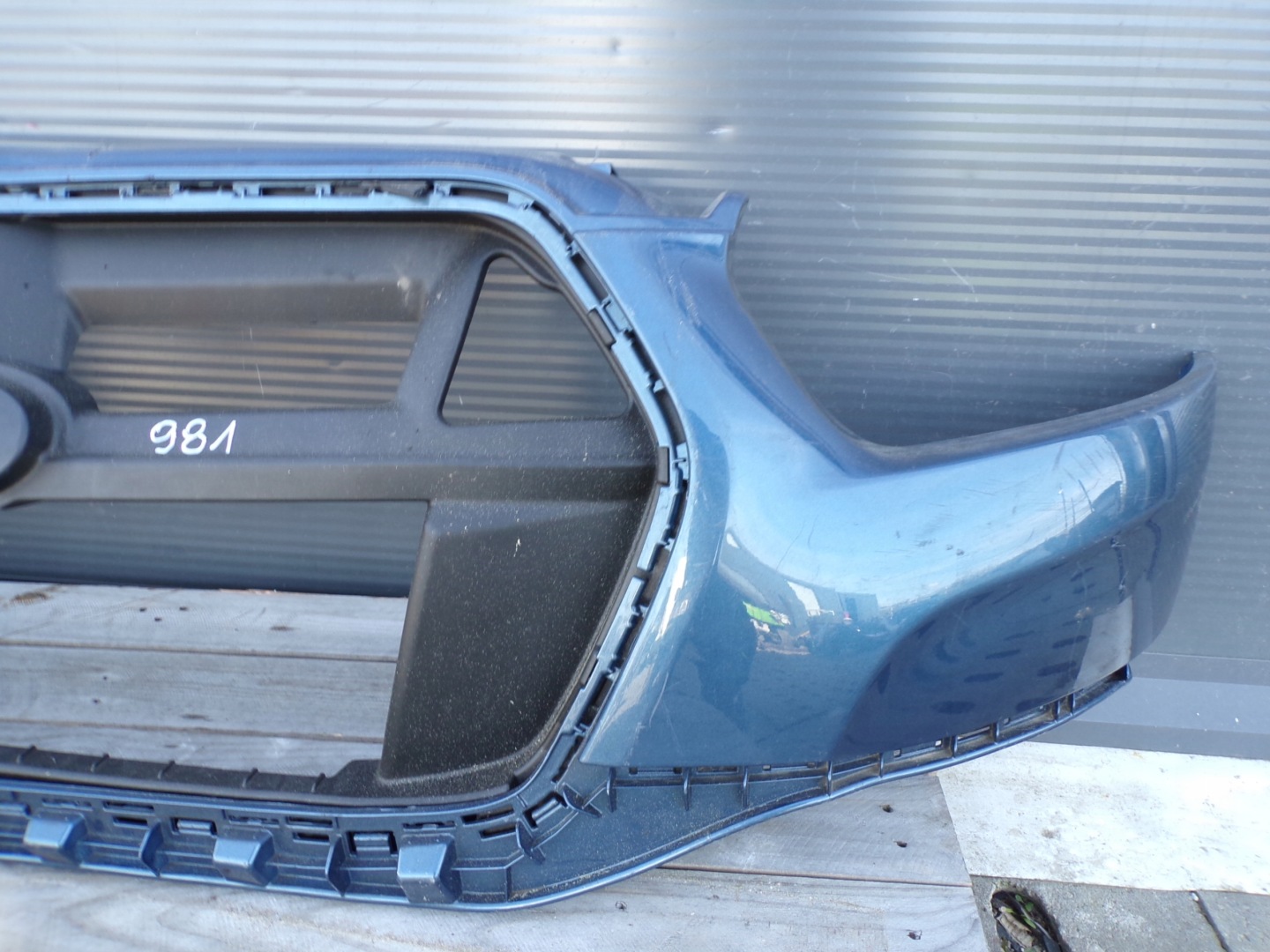 front bumper grille FORD TRANSIT 8 LIFT (1)