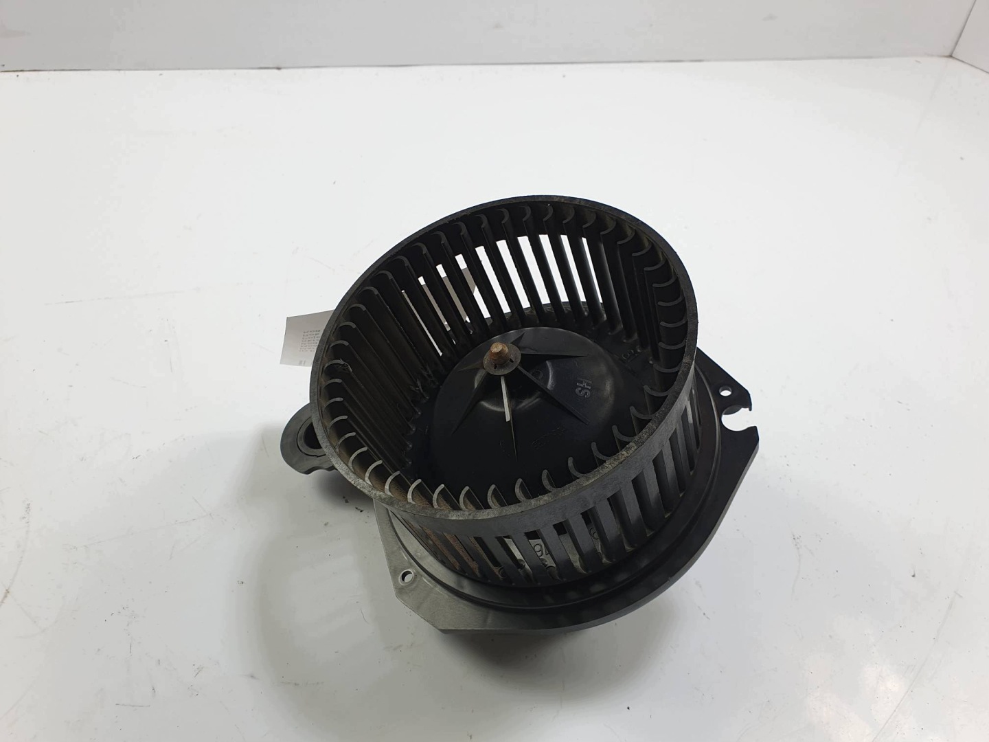 ventilátor KABINOWY 52419692 GMC YUKON XL