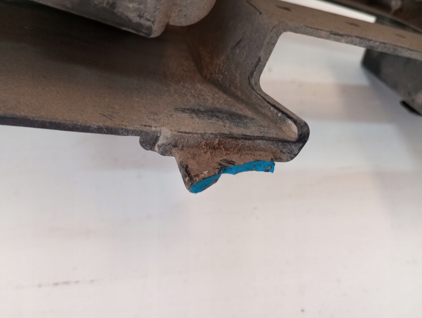support right rear part BMW X6 F86 8056482