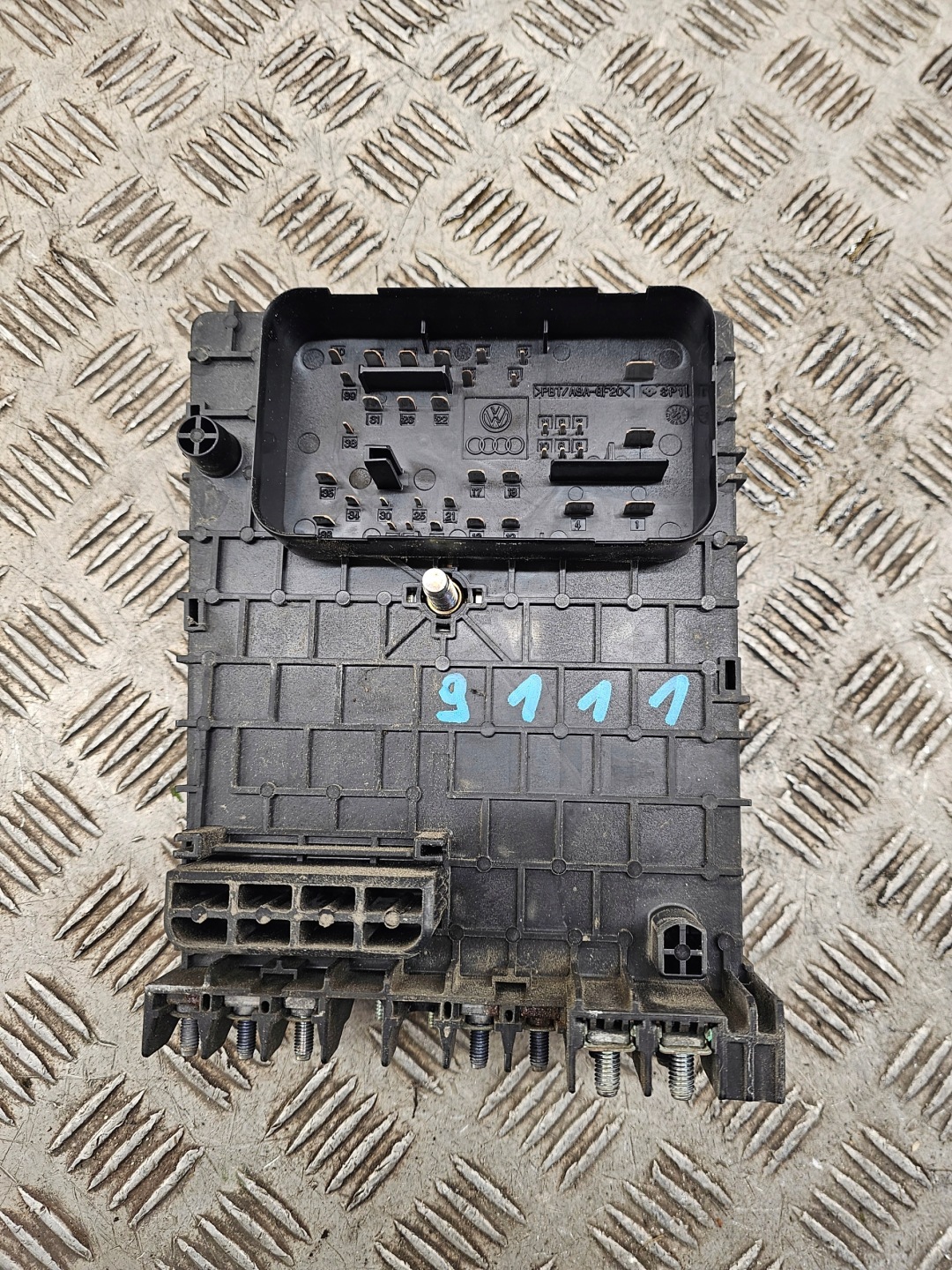 VW PASSAT CC B6 B7 Module fusibles 2.0TDI 3C0937125A
