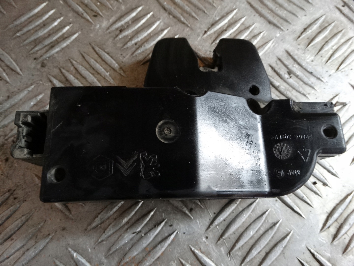 lock bonnet rear part PEUGEOT 307 9652301980