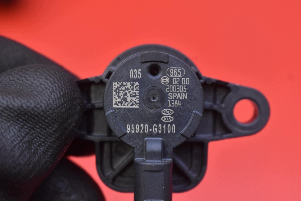 impact sensor 95920-G3100 HYUNDAI I30 3 III PD LIFT 18-20
