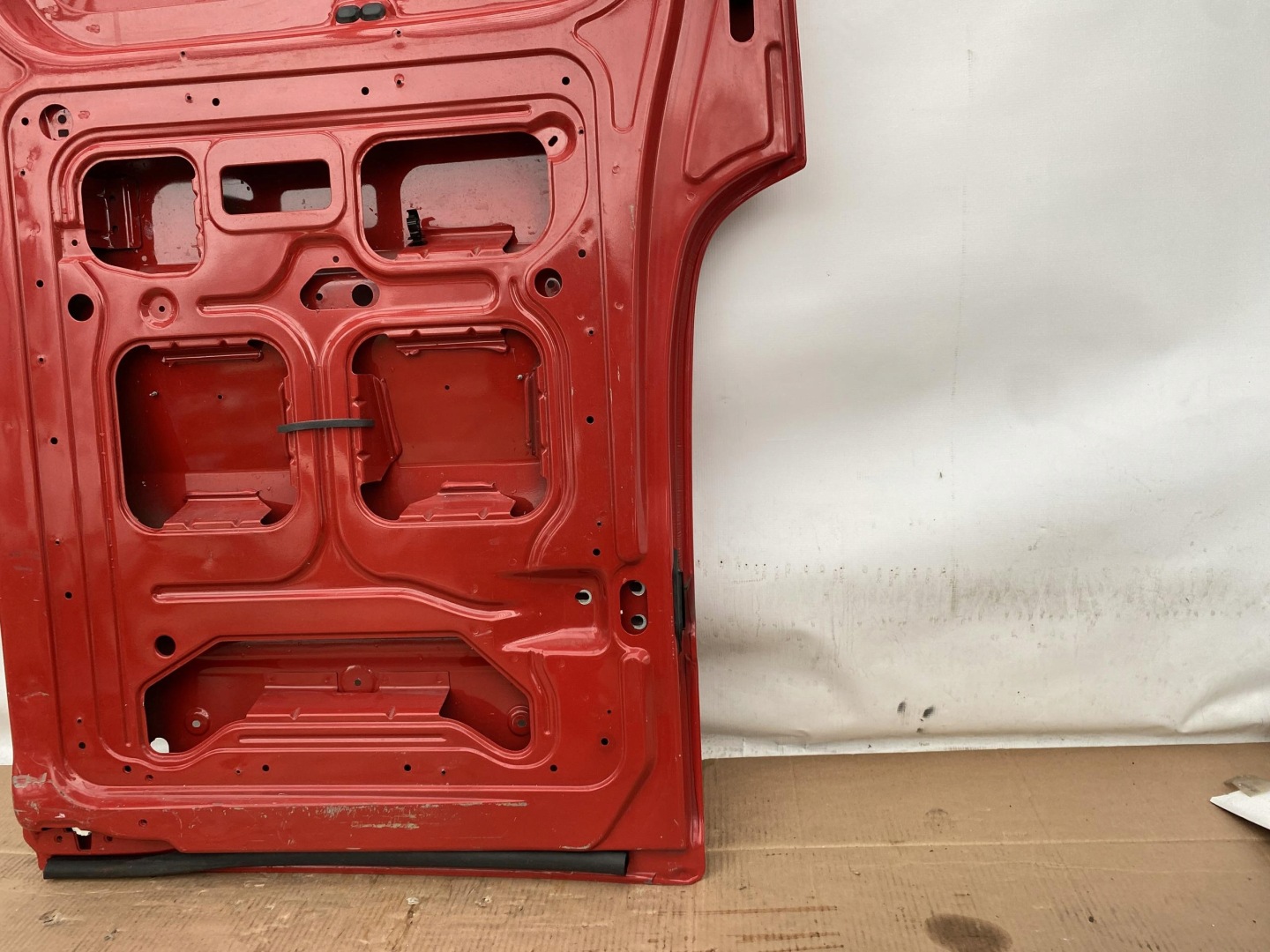 MASTER 2 MOVANO INTERSTAR 98- Portière Arrière Gauche Rouge